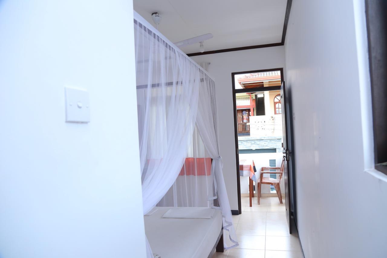 Holiday Home Bentota Ngoại thất bức ảnh